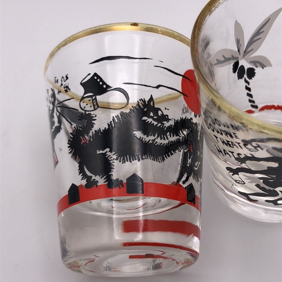 VTG 1960’s Good Luck Black Cat & Cannibal Shot Glass Halloween Bar Ware Pair. - Picture 3 of 12